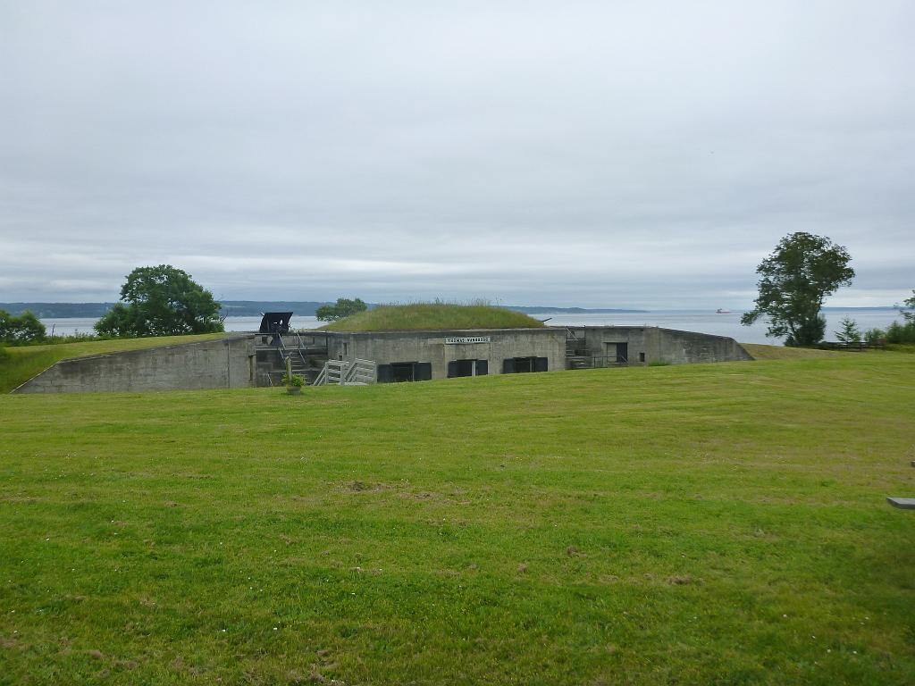 p1000465