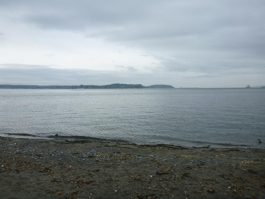 p1000476