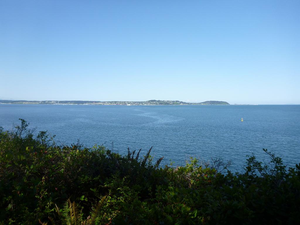 p1000185